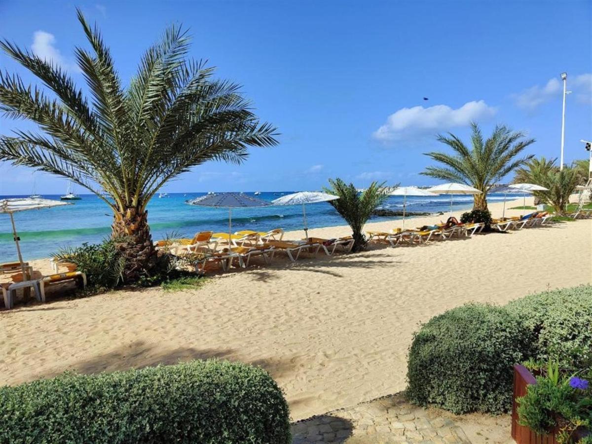 Adults Only Beachfront 1 Bed Studio Apartment In Porto Antigo 2 Santa Maria Sal With Pool Free Wifi & Aircon Ideal Long Stays Dış mekan fotoğraf