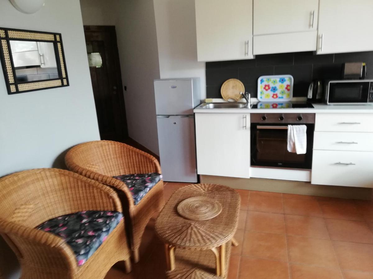 Adults Only Beachfront 1 Bed Studio Apartment In Porto Antigo 2 Santa Maria Sal With Pool Free Wifi & Aircon Ideal Long Stays Dış mekan fotoğraf